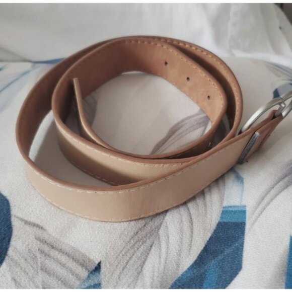 Western Heart Belt in Camel- 40½" - Picture 6 of 6